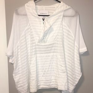 Bcbgeneration white xs short sleeve top
